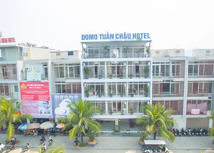 Khách sạn Domo Tuan Chau Hạ Long