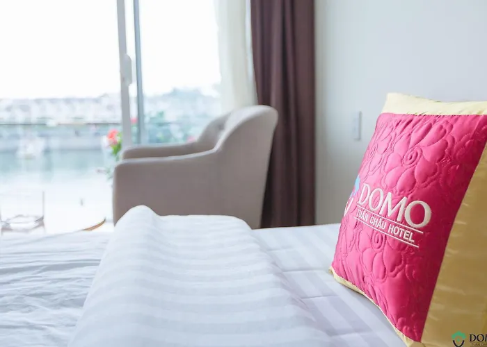 Khách sạn Domo Tuan Chau Hạ Long