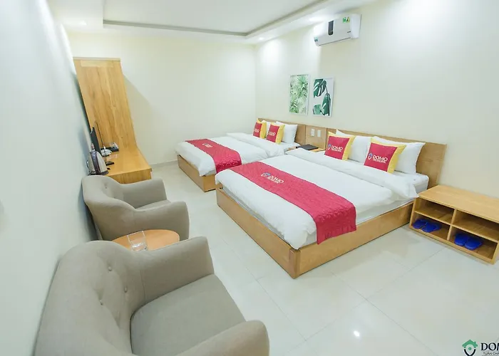 Domo Tuan Chau Khách sạn 3*